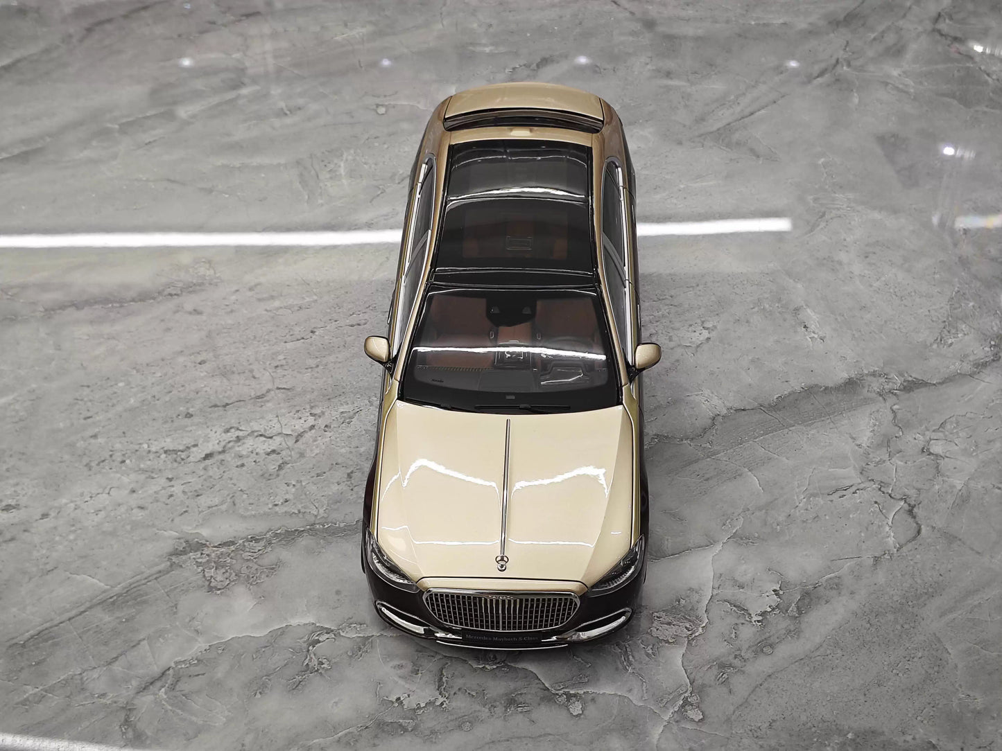 Almost Real 1/18 Mercedes-Maybach S680 Two-Tone Kalahari Gold Diecast Model