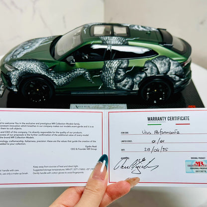 MR Collection 1/18 Lamborghini Urus One-Off Hand-Painted Dragon Resin Model 01/01