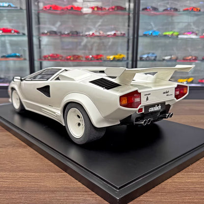 GT Spirit 1/8 Lamborghini Countach LP5000 QV Resin Model, Classic White, Limited Edition