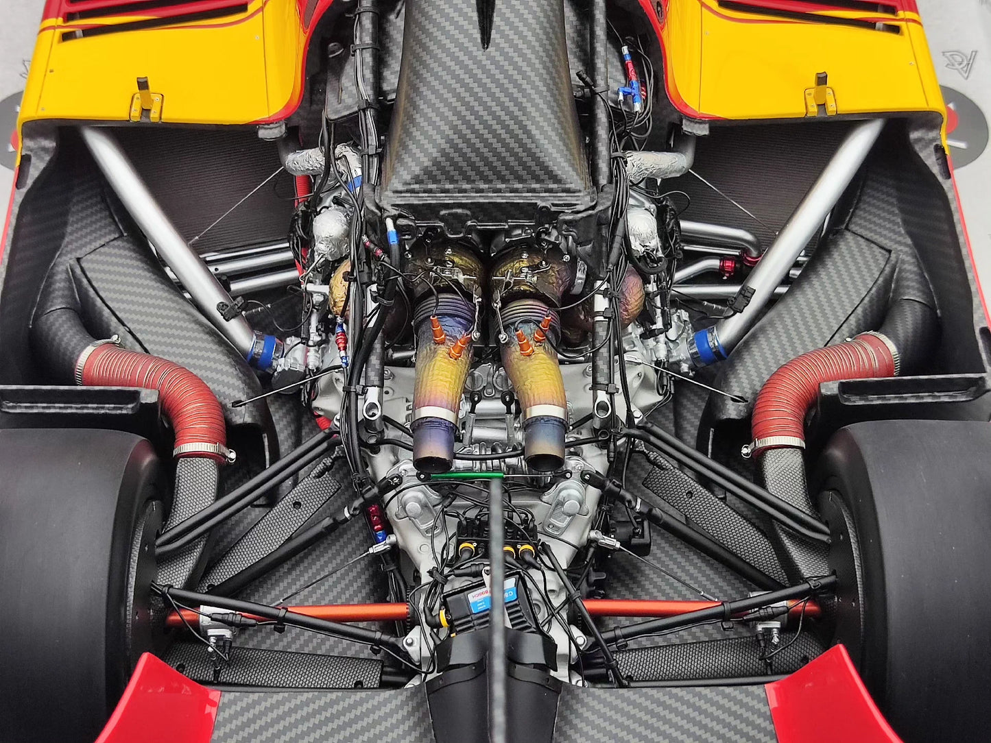 Amalgam 1/8 Ferrari 499P – 2023 Le Mans Champion Hypercar Model | Air Shipping from China