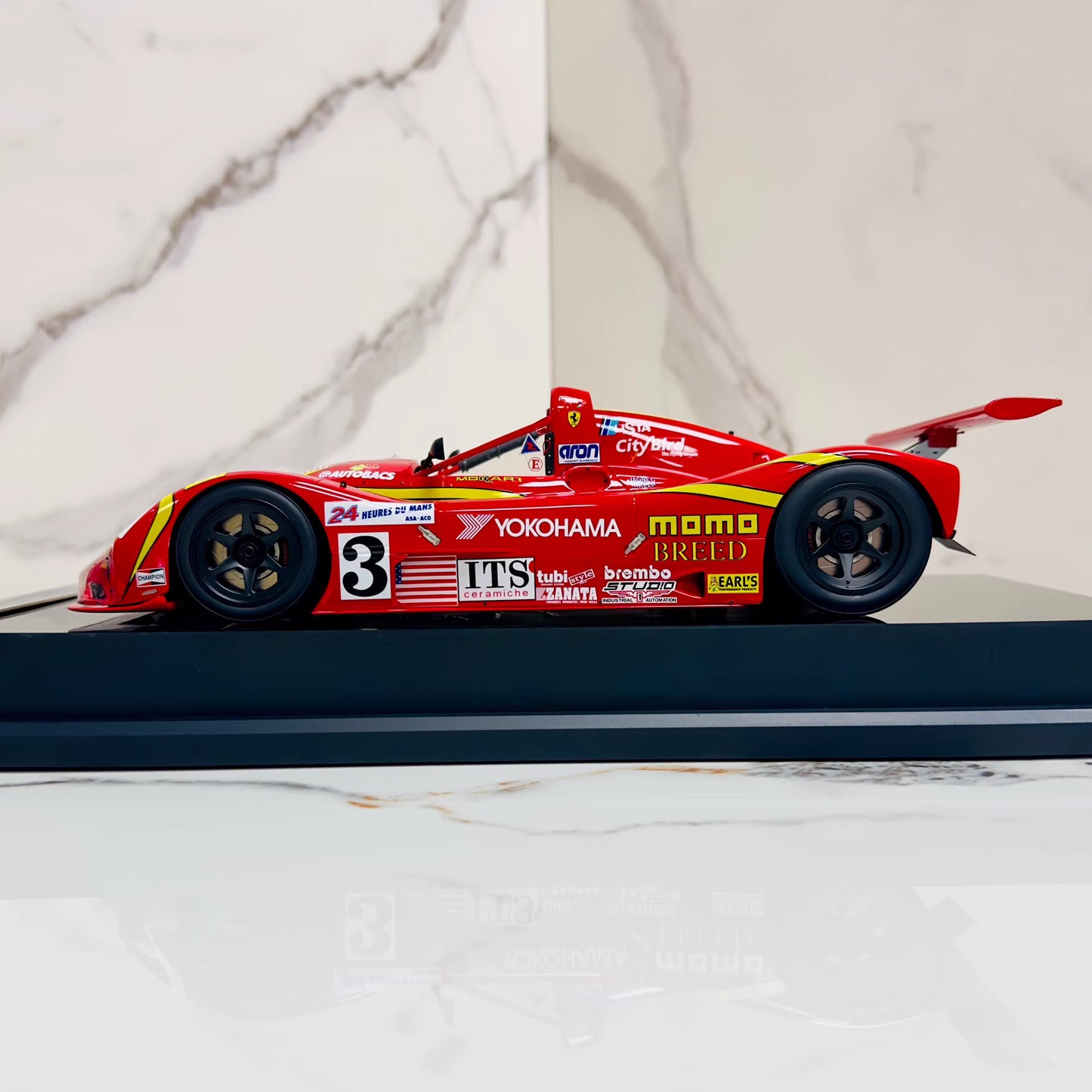 Amalgam 1/18 Ferrari 333 SP 1997 Le Mans #3 Moretti Racing Resin Model
