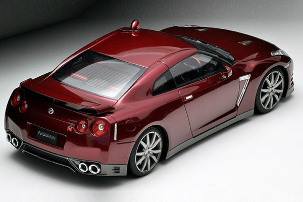 Ignition Model 1/18 Saraba Abunai Deka Nissan GT-R Police Spec T-IG1805