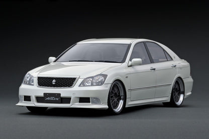 Ignition Model 1/18 Toyota Crown (GRS180) 3.5 Athlete Pearl White Resin Model IG1492