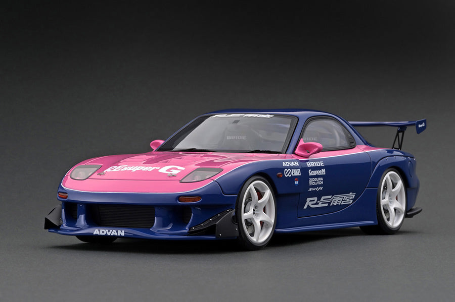 Ignition Model 1/18 Mazda RX-7 (FD3S) RE Amemiya Blue/Pink Figure Set IG2398