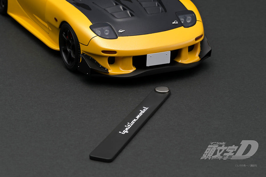 Ignition Model 1/18 INITIAL D Mazda RX-7 (FD3S) Yellow LED IG3189