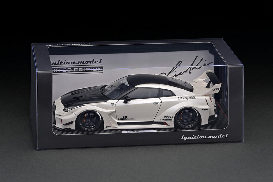 Ignition Model 1/18 LB-Silhouette WORKS GT Nissan 35GT-RR White IG2358